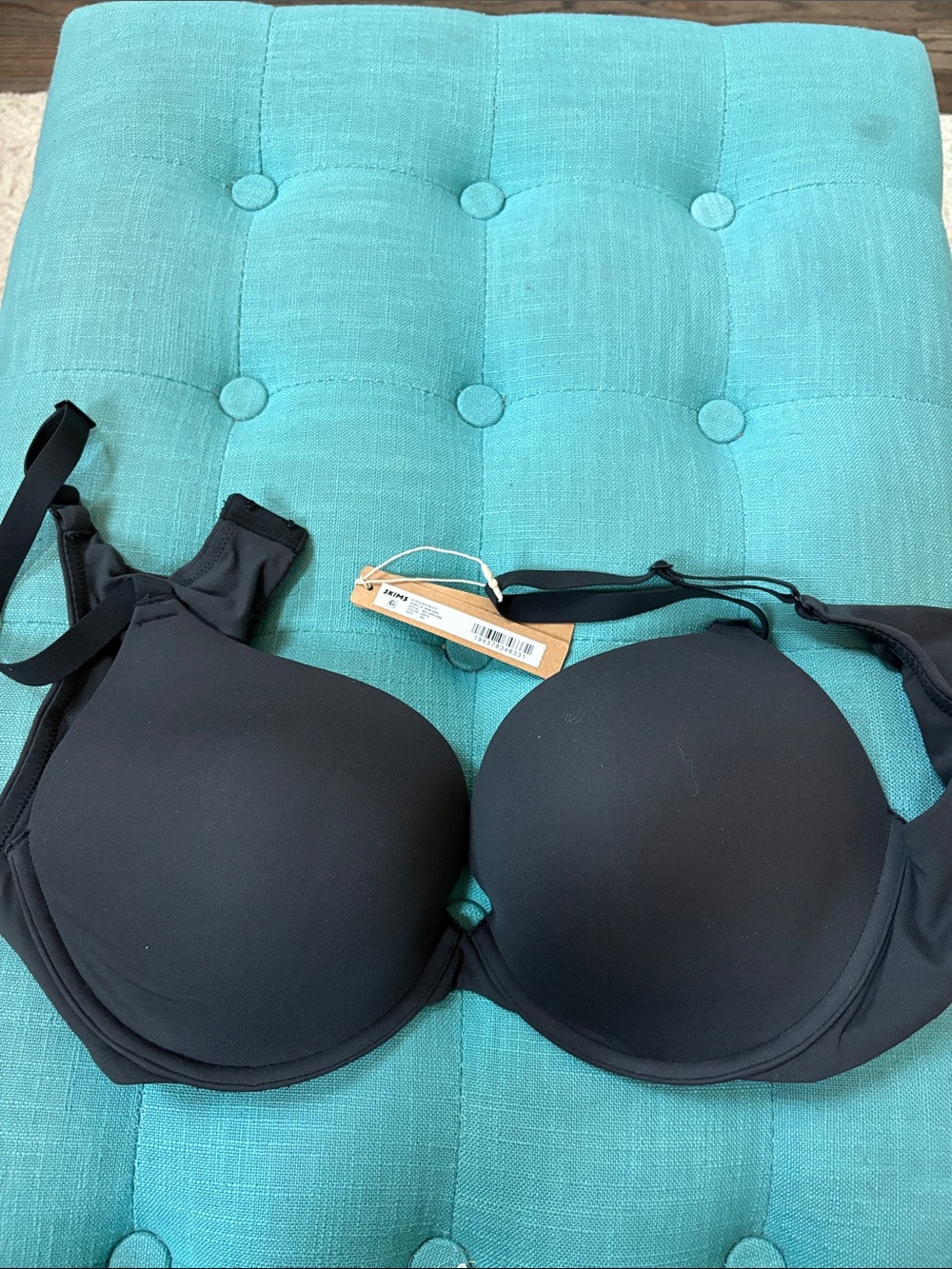 Skims fits everybody push up Demi bra onyx-size 40c